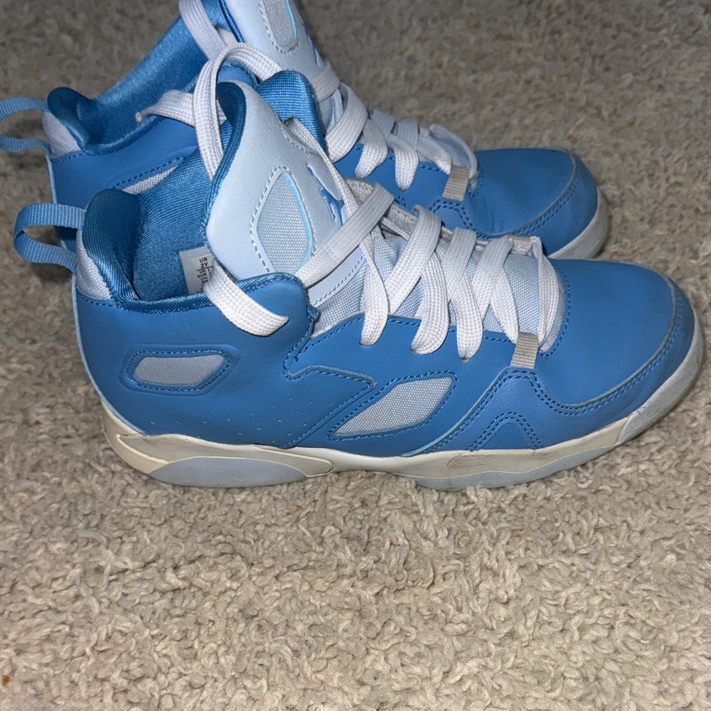 Boys Jordan Flight Club '91 shoes